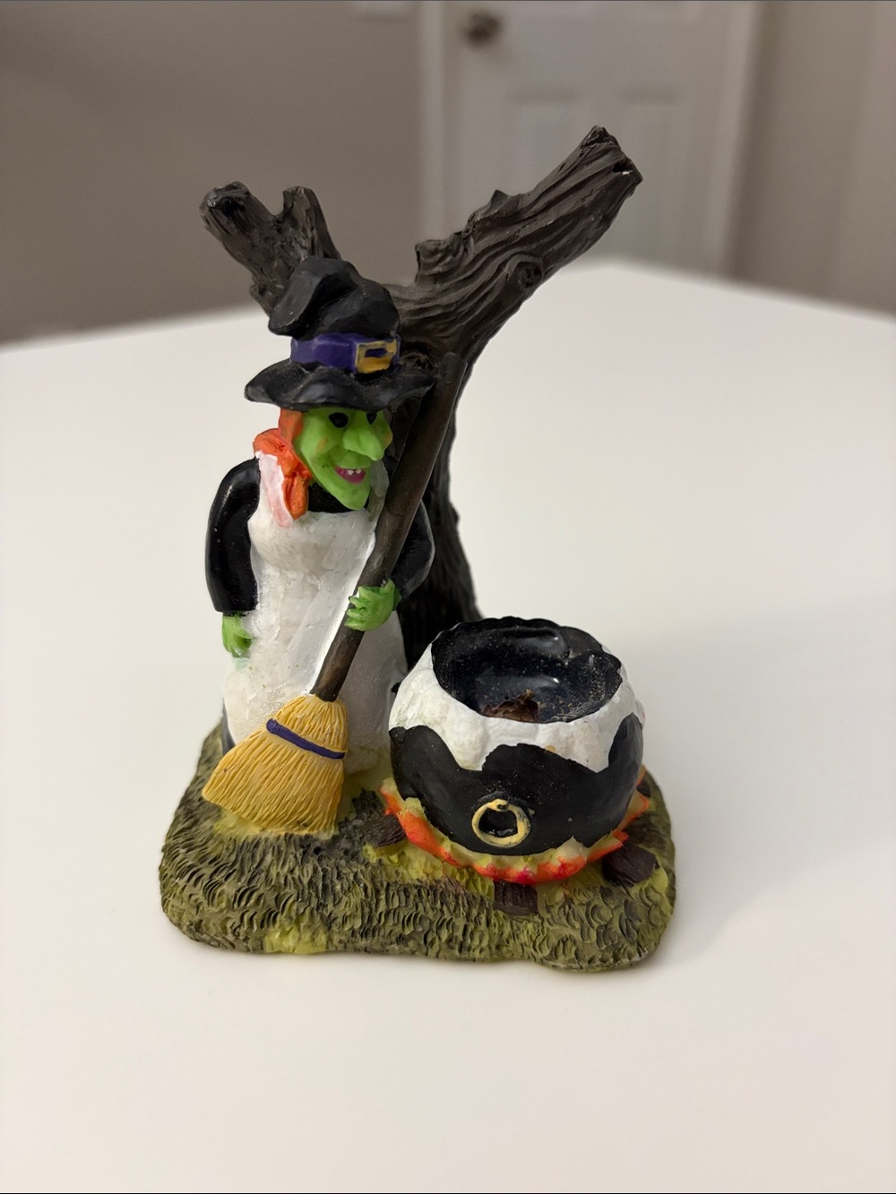 Vtg Halloween Scenes Air Planter Ceramic Witch Cauldron Candle Holder Decor 4”